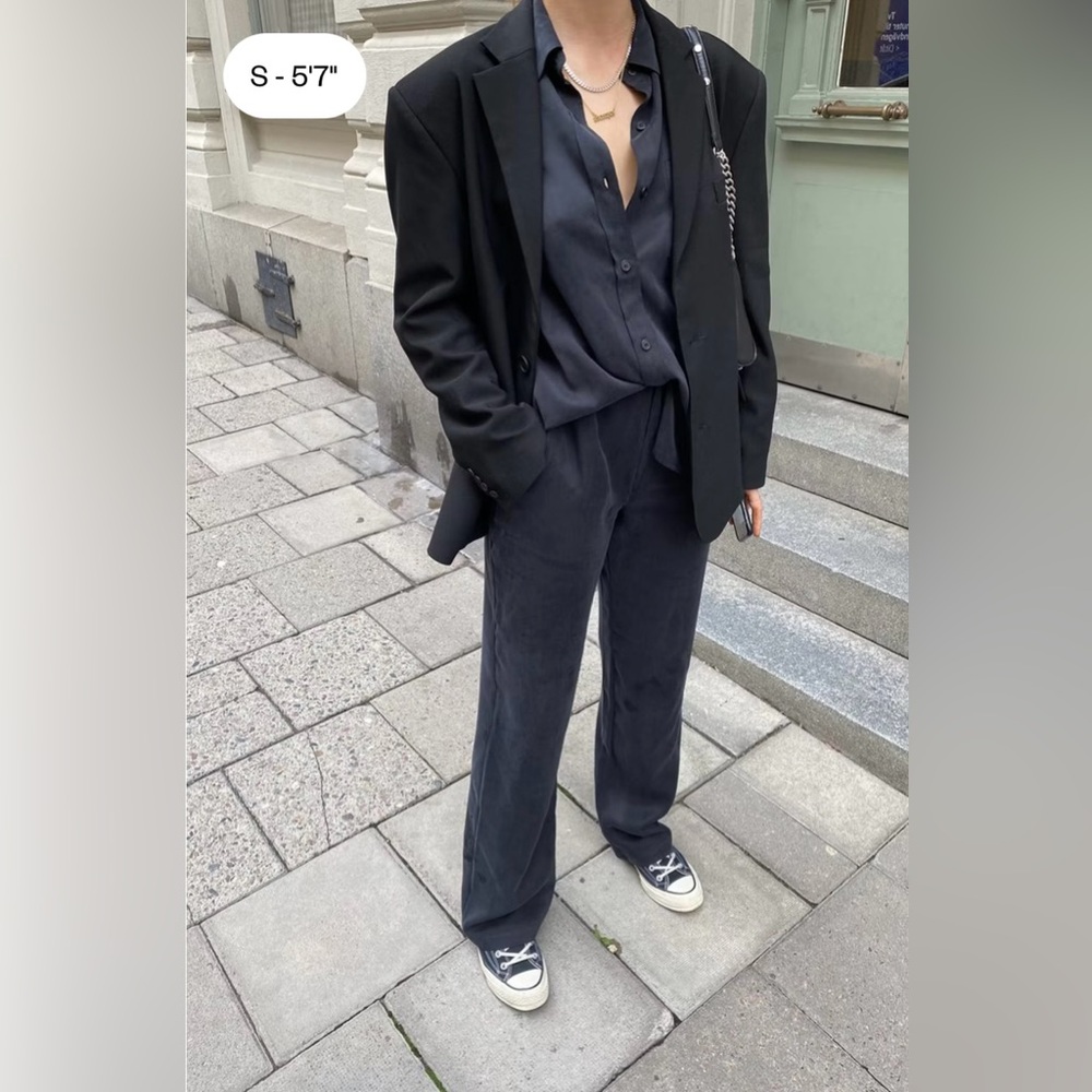 DJERF AVENUE ON THE GO SHIRT AND PANT SET IN ASH | Shirt Sz XS, Pant Sz S